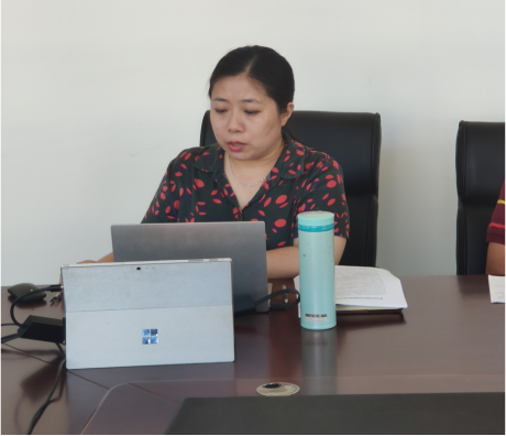 韩晓捷老师讲授"四史"学习教育专题报告